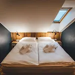 Nordic Lodge - Suite Hotel *
