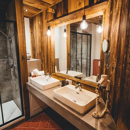 Nordic Lodge - Suite Hotel *