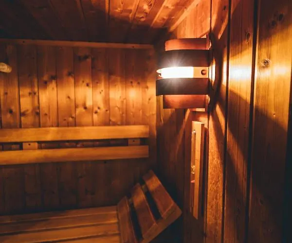 Nordic Lodge - Suite Hotel